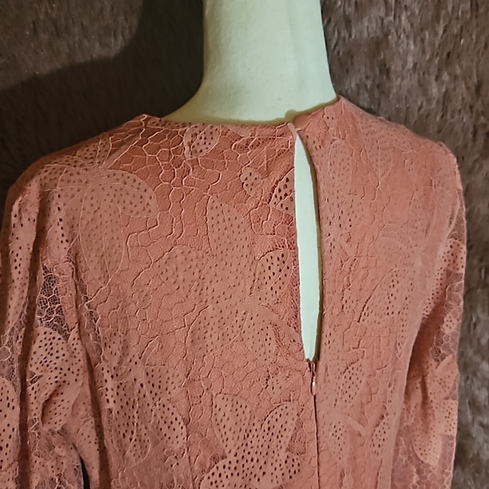 Highland Park Coral Floral Wrap Style Lace Dress - Picture 4 of 8